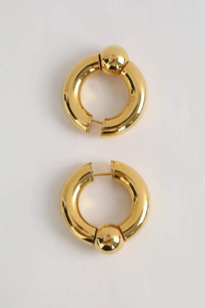 Boucles d'oreilles Balenciaga Doré en Métal