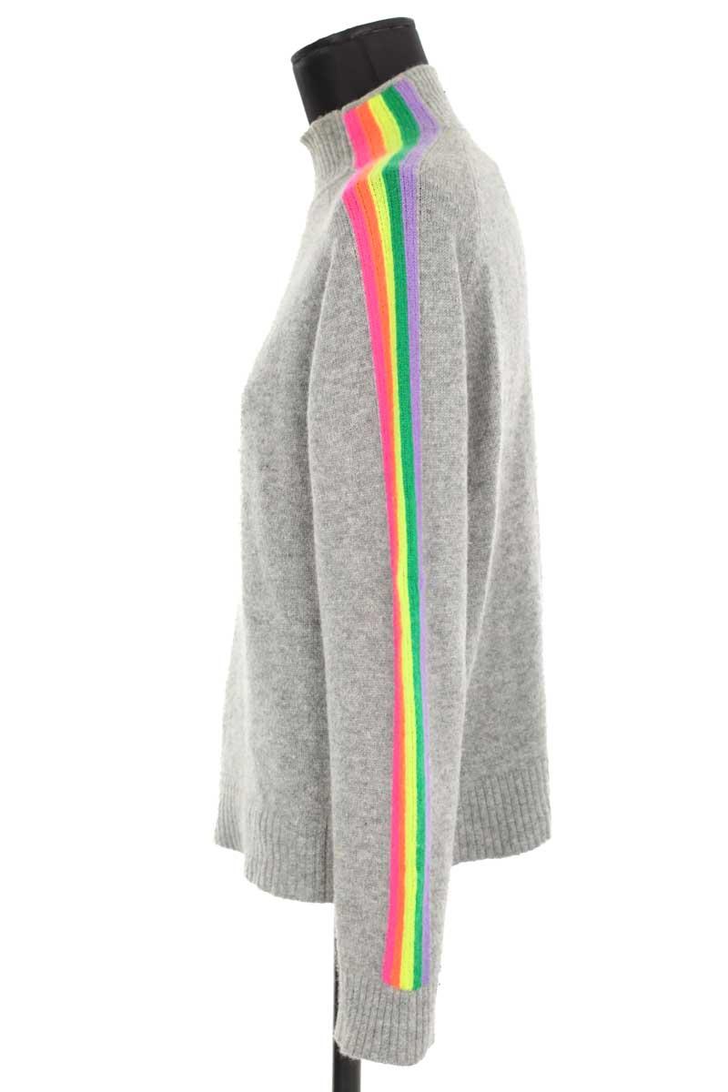 Pulls From Future  Gris