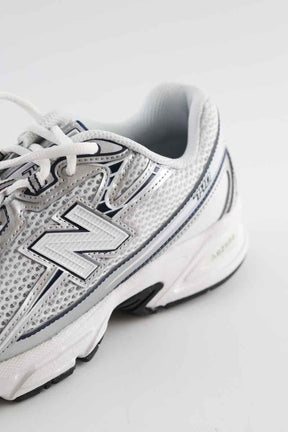 Baskets New Balance  Argent