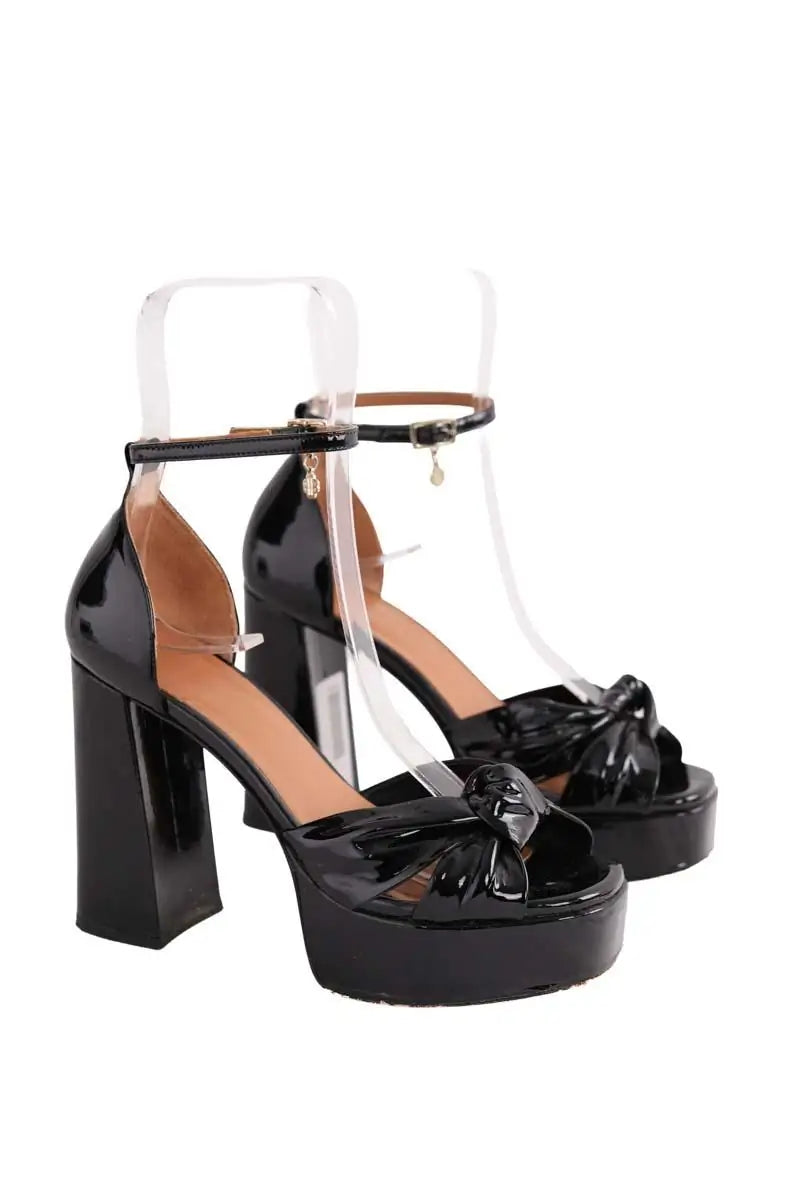 Talons Maje Noir en Cuir verni