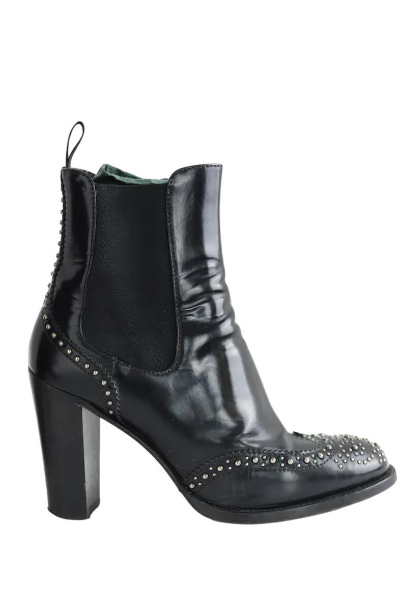 Boots Church's  Noir