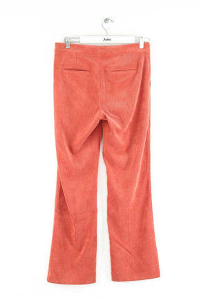 Large Mkt Studio  Orange