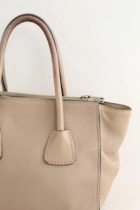 Cabas Prada City twin pocket Beige en Cuir