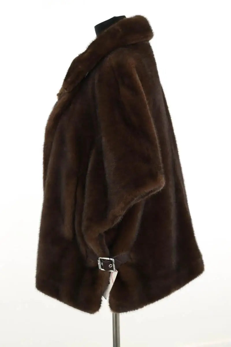 Cape Pinko Marron en Fausse fourrure