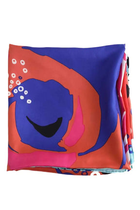 Carré Diane Von Furstenberg Multicolore en Soie - Seconde Main