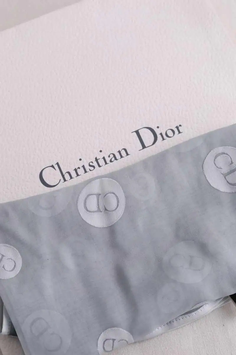 Carré Dior Gris en Soie