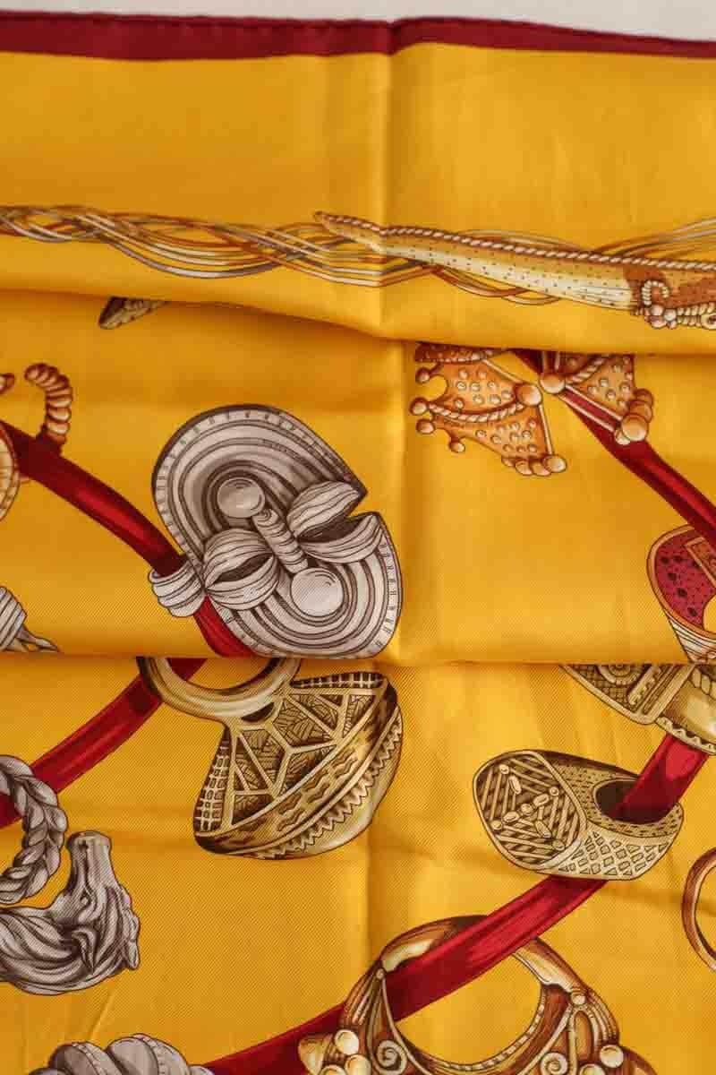 Carré Hermès Alliances du Monde Jaune en Soie