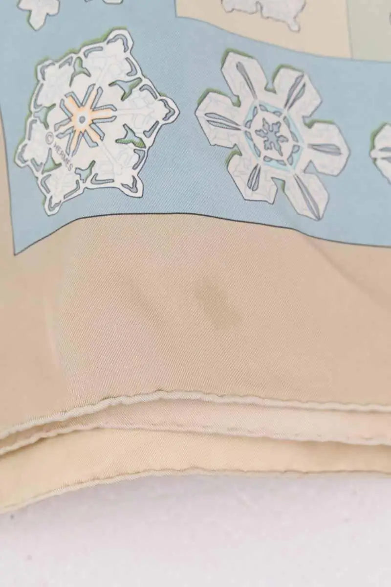 Carré Hermès Beige en Soie