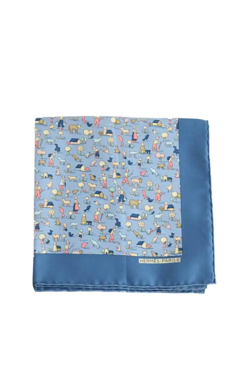 Carré Hermès Bleu en Soie - Seconde Main