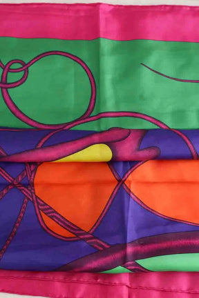 Carré Hermès Coup De Fouet Multicolore en Soie