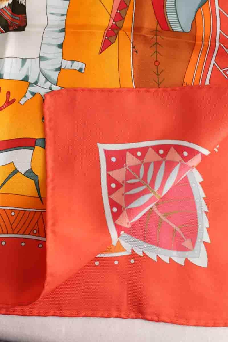 Carré Hermès La Vie Du Grand Nord Orange en Soie