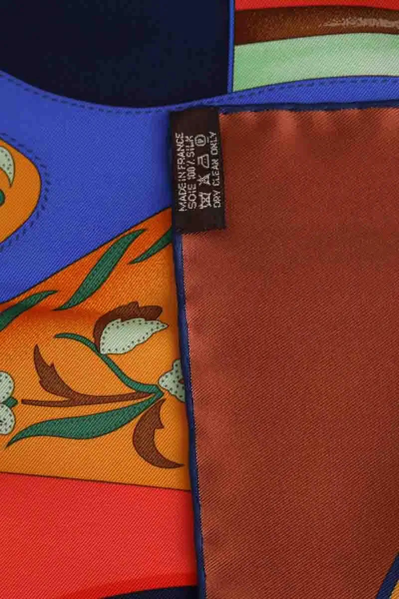 Carré Hermès Multicolore en Soie