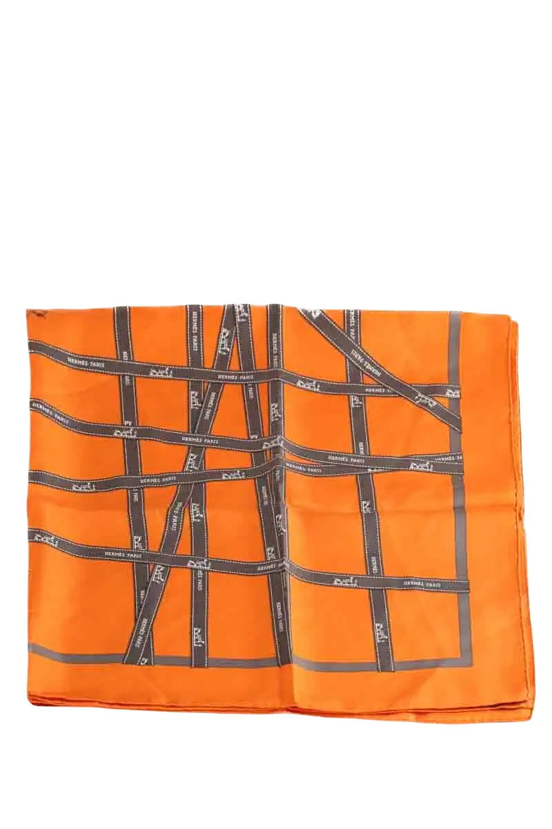 Carré Hermès Orange en Soie - Seconde Main