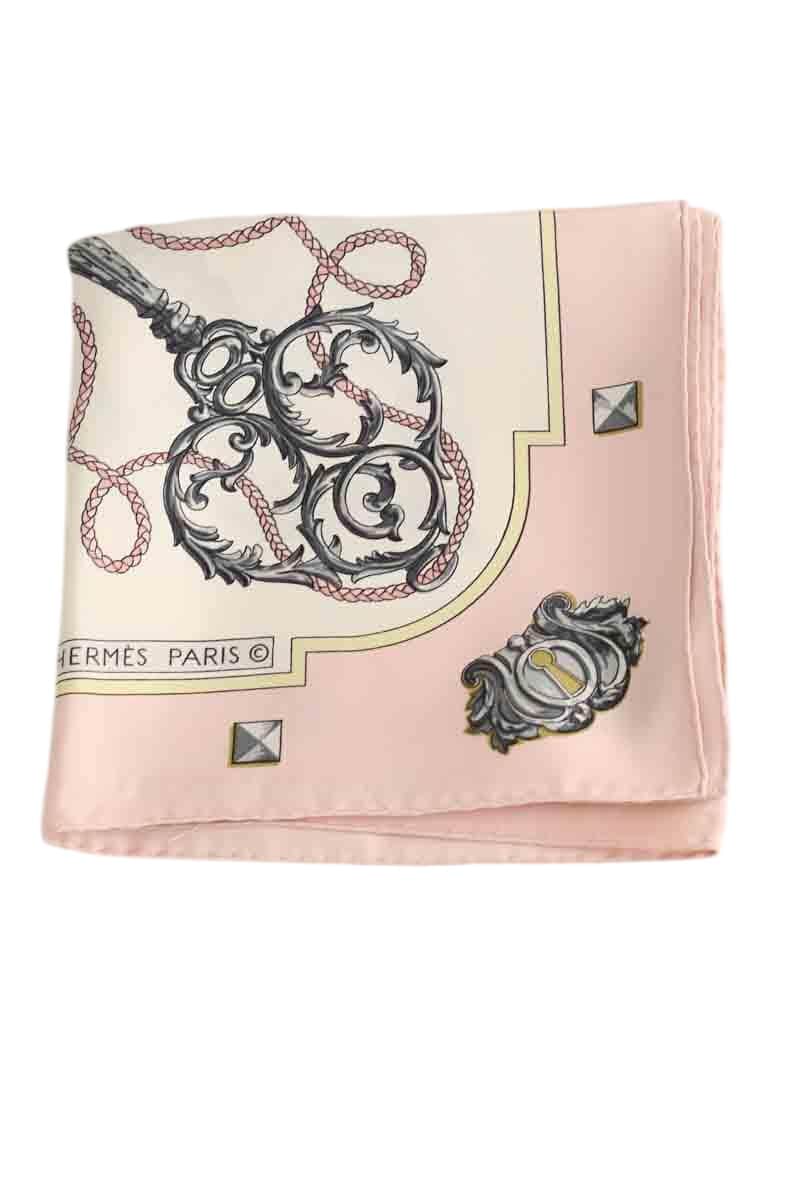 Carré Hermès Rose en Soie - Seconde Main