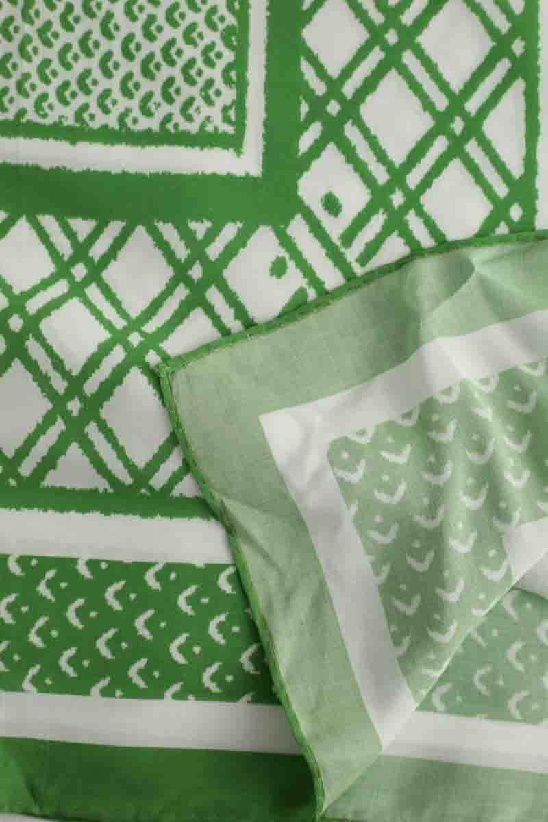 Carré Lacoste Vert en Synthétique