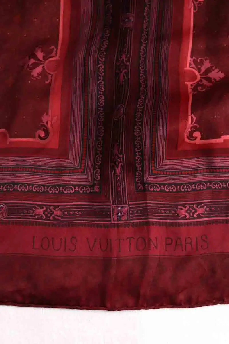 Carré Louis Vuitton Bordeaux en Soie