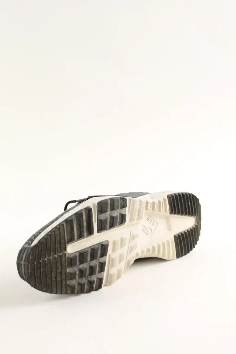 Baskets Nike Huarache Gris