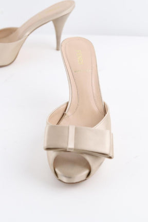 Talons Fendi  Beige