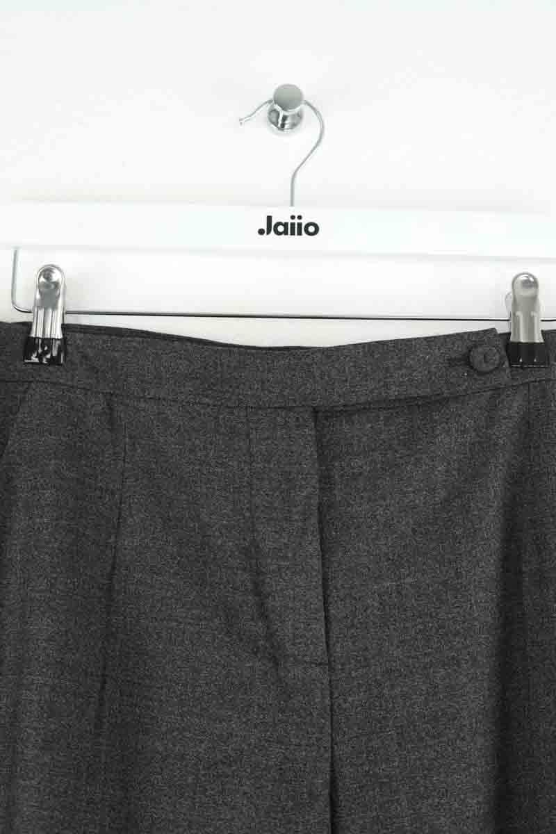 Droit Paule Ka  Gris