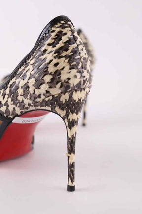 Talons Christian Louboutin  Beige