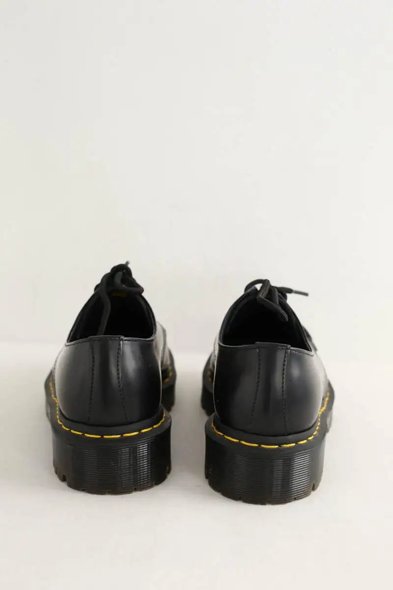 Chaussures à lacets Dr. Martens Noir en Cuir