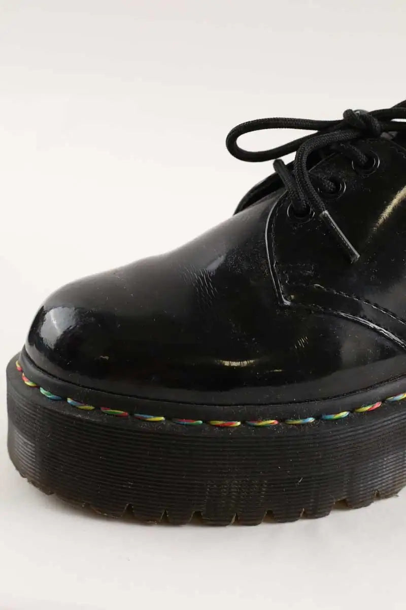 Chaussures à lacets Dr. Martens Noir en Cuir verni