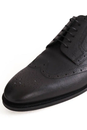 Chaussures à lacets Louis Vuitton Noir en Cuir
