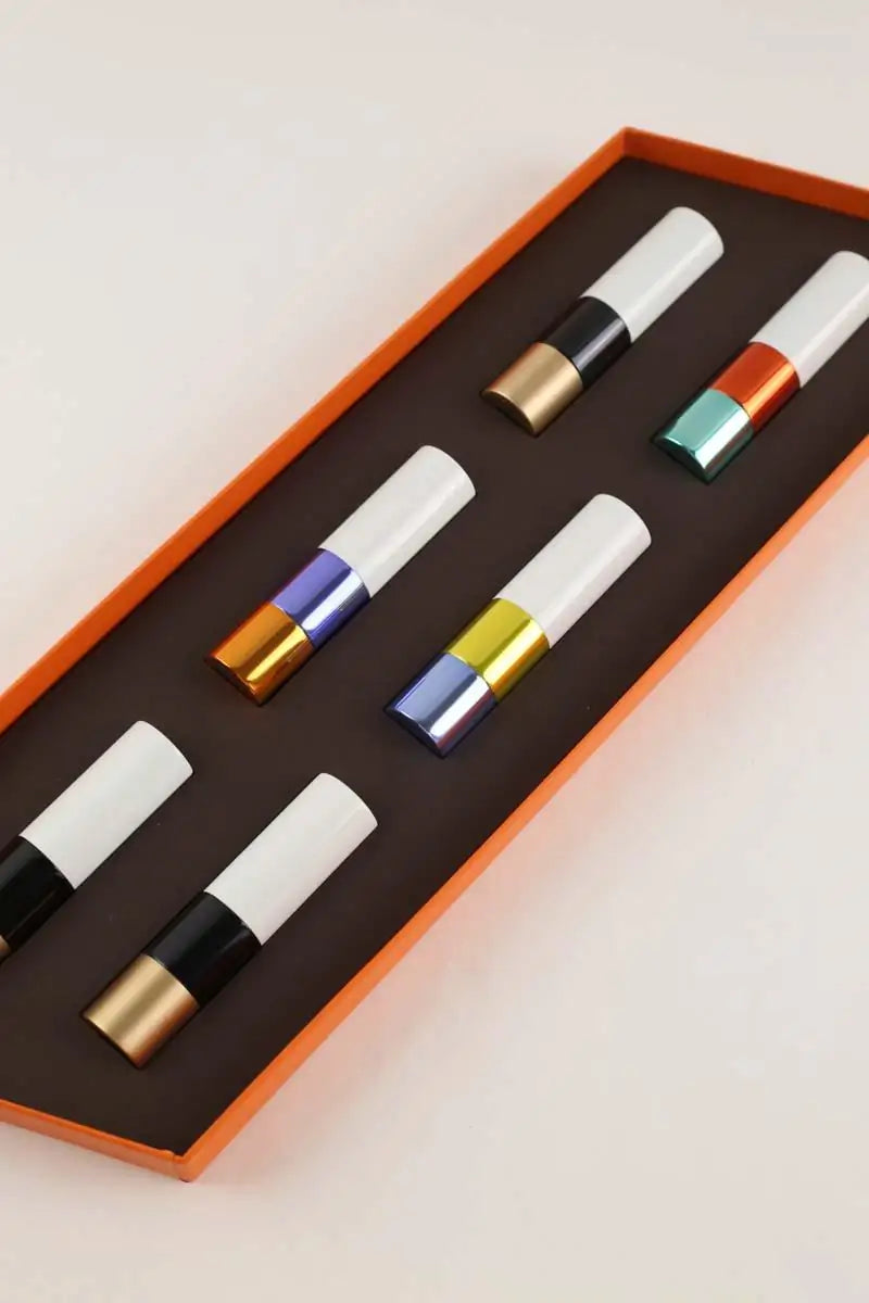 Coffret rouge à lèvres avec livre  Hermès La beauté hermès Orange en 