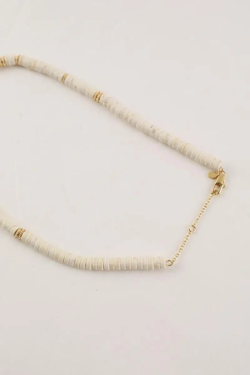Collier Sézane Blanc en Autres