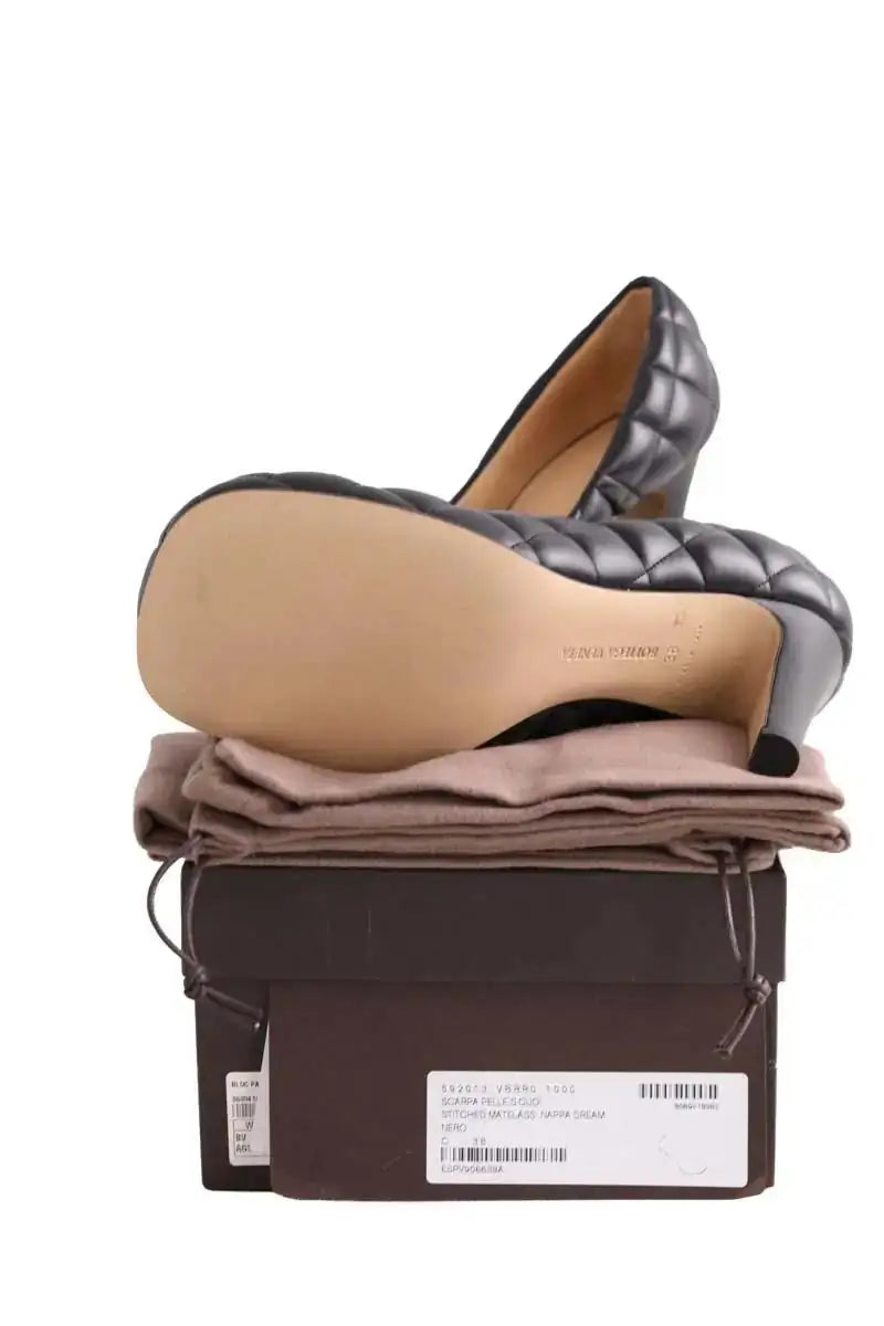 Talons Bottega Veneta Bloc padded pump Noir en Cuir