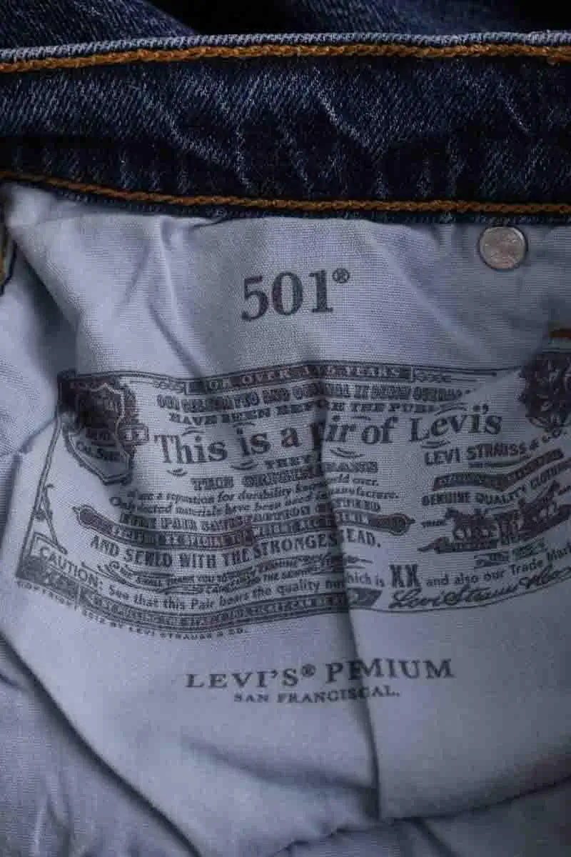 Jean droit Levi's 501 Bleu en Coton