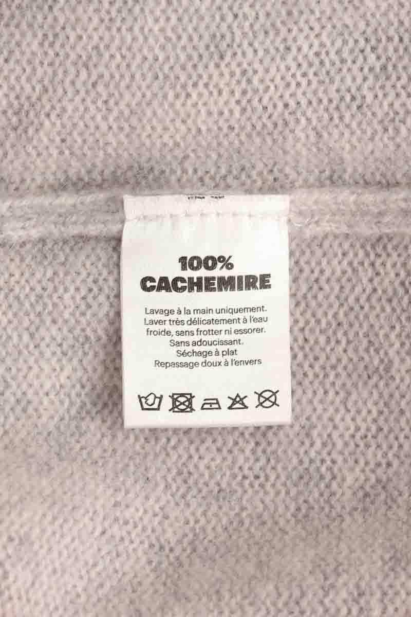 Pulls From Future  Gris