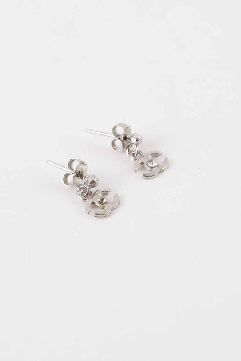 Boucles d'oreilles Chanel  Argent