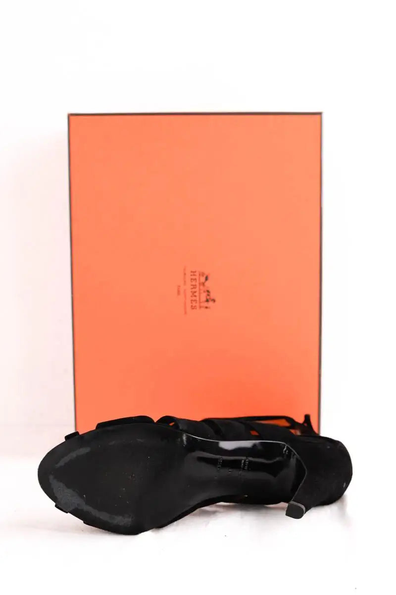 Talons Hermès Noir en Daim