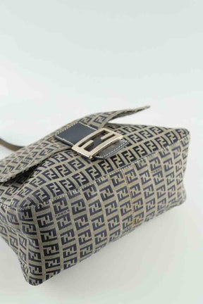 Sacs porté épaule Fendi Baguette Noir