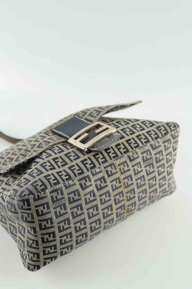 Sacs porté épaule Fendi Baguette Noir