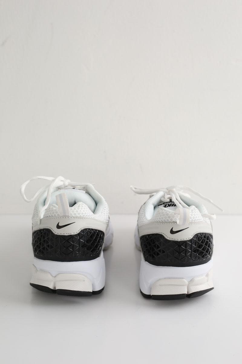 Baskets Nike Zoom Vomero Gris