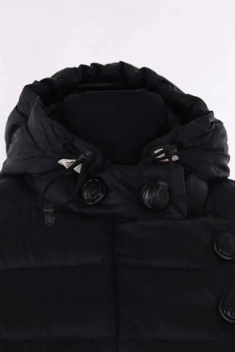 Doudoune Moncler Noir en Synthétique