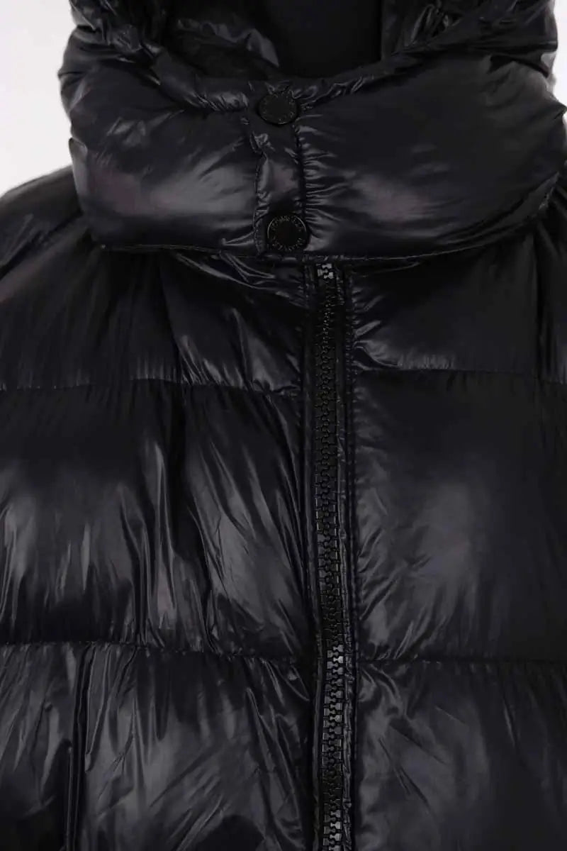 Doudoune Moncler Noir en Synthétique