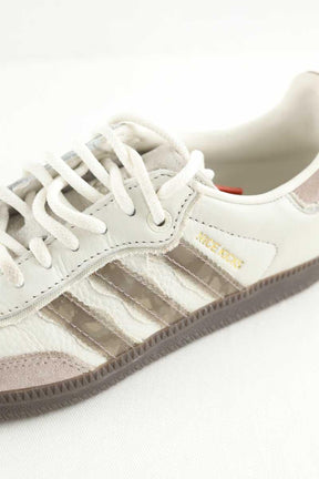 Baskets Adidas  Blanc