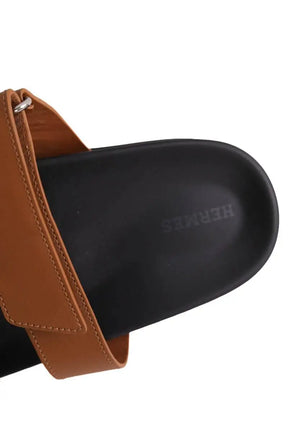 Mules Hermès Chypre Camel en Cuir