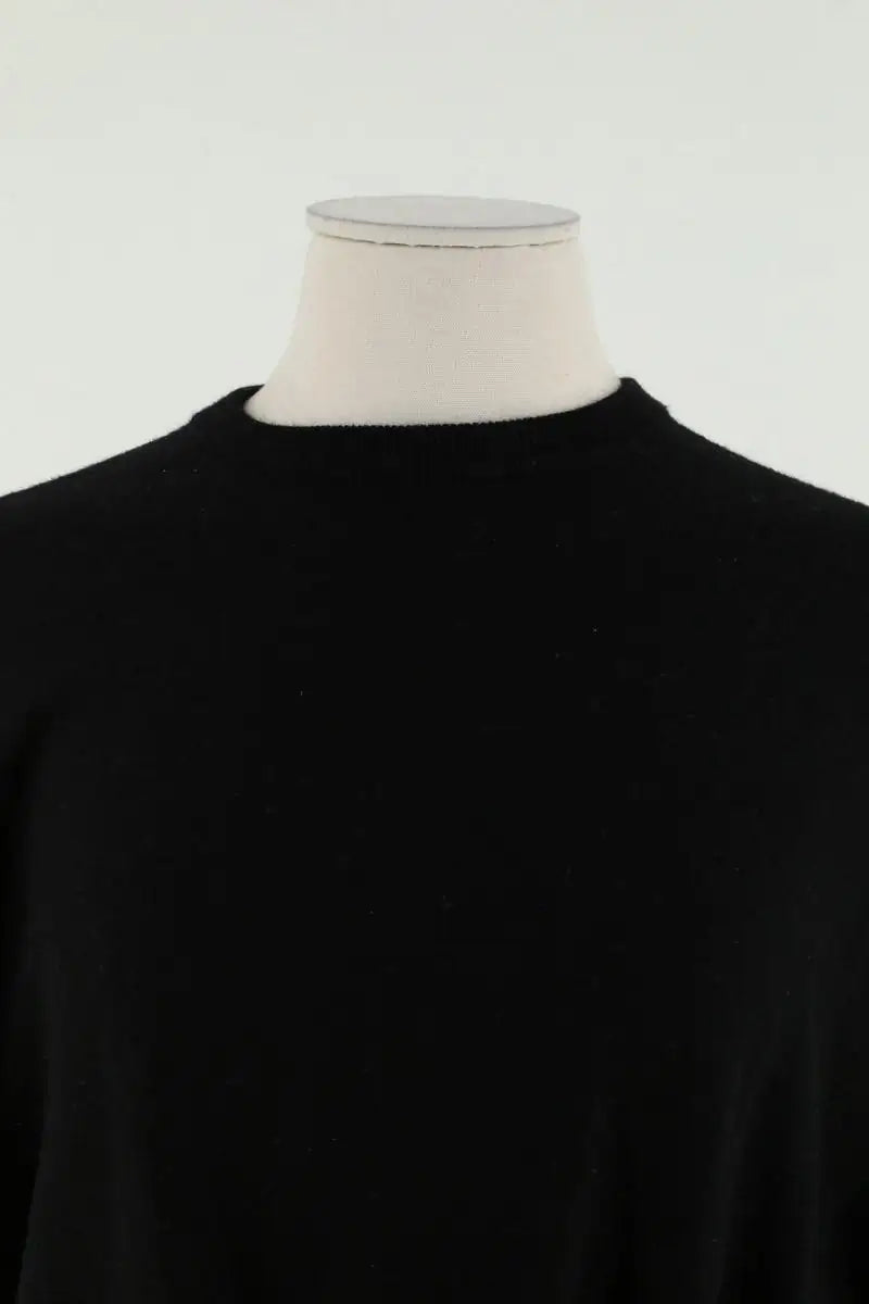 Pull Laurence Bras Noir en Laine