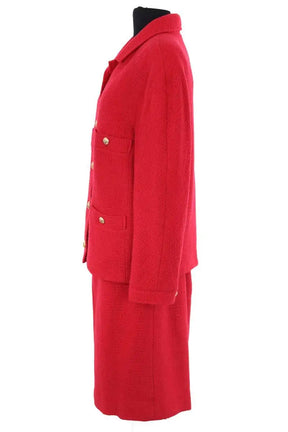 Ensemble veste et jupe Chanel Rouge en Tweed
