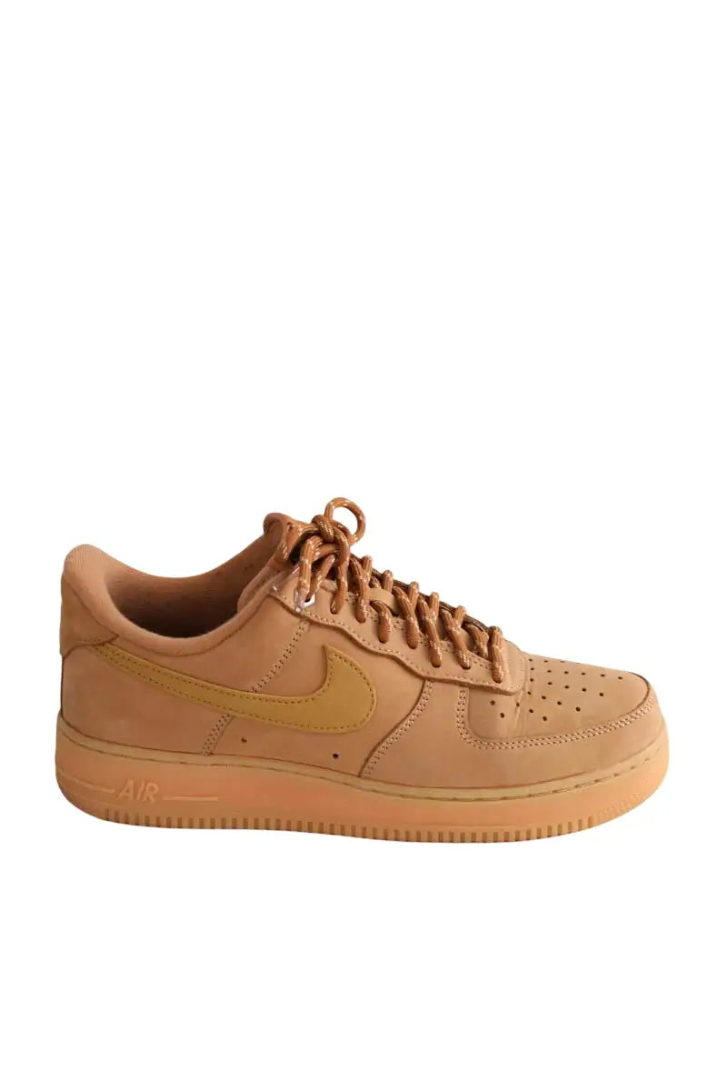 Baskets basses Nike Camel en Cuir, taille 41 - Seconde Main