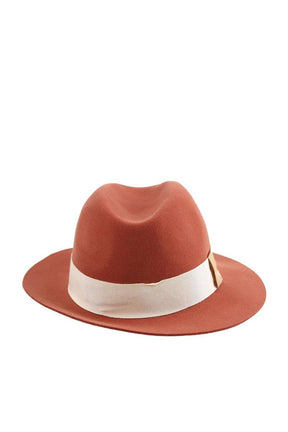 Chapeau La cerise sur le chapeau  Bordeaux