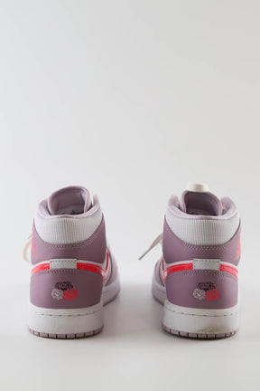 Baskets Nike Air Jordan 1 Violet