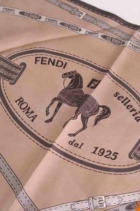 Foulard Fendi Beige en Soie