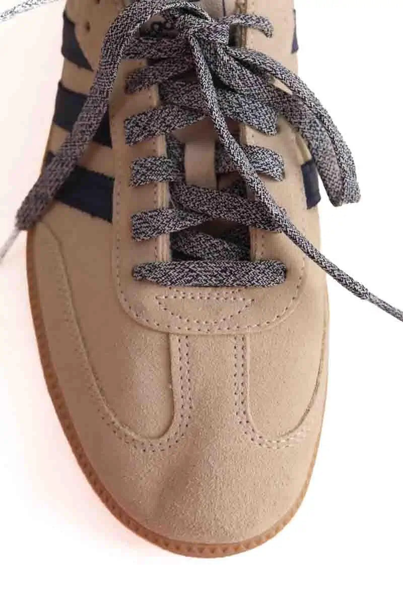 Baskets basses Adidas Beige en Daim