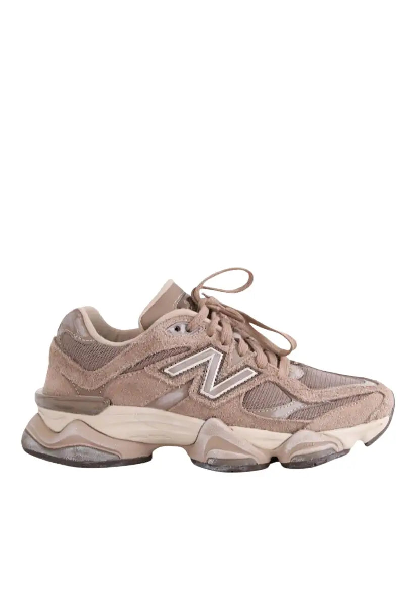 Baskets New Balance Marron en Daim, taille 37 - Seconde Main