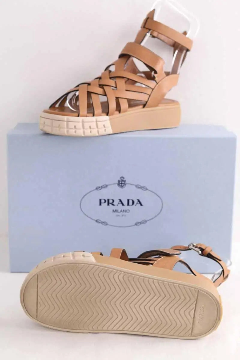 Sandales Prada Camel en Cuir